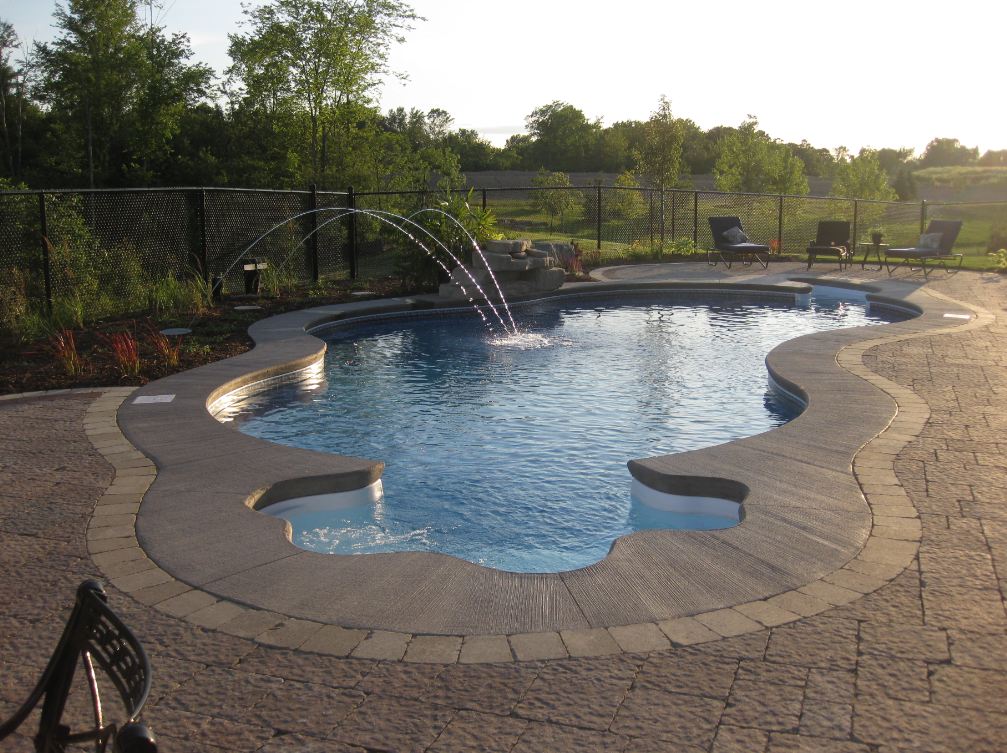 Curved Edge Pools